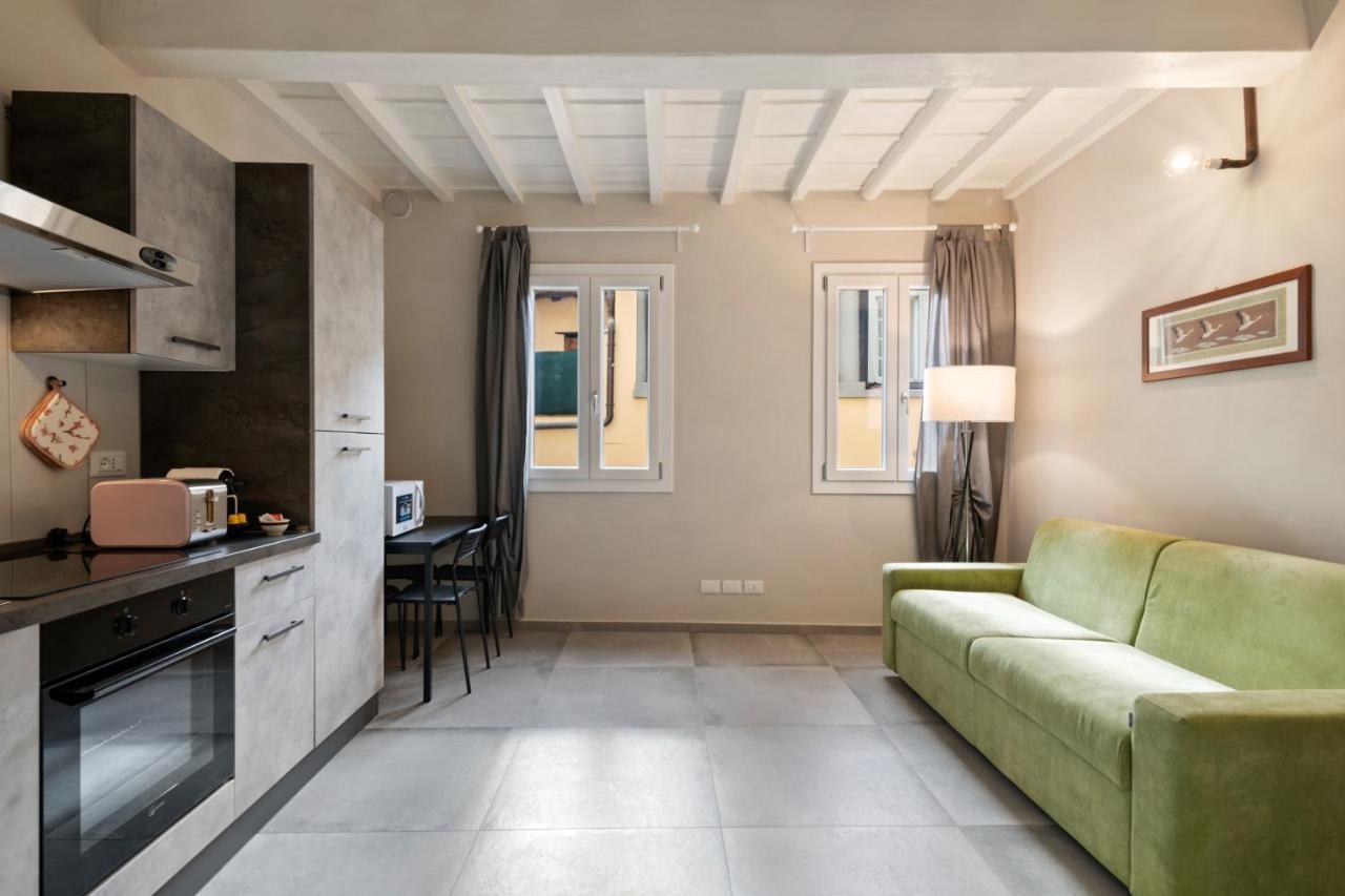 La Loggia Della Signoria Charming Loft Apartment ฟลอเรนซ์ ภายนอก รูปภาพ