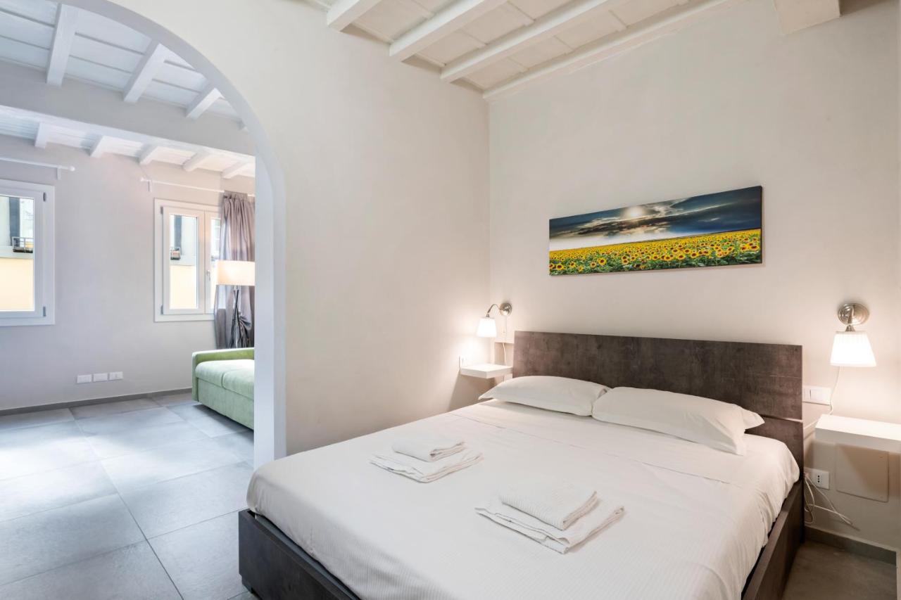 La Loggia Della Signoria Charming Loft Apartment ฟลอเรนซ์ ภายนอก รูปภาพ